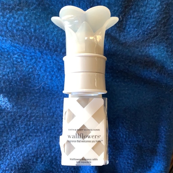 ๐ Bath & Body Works WallFlower Plug ๐